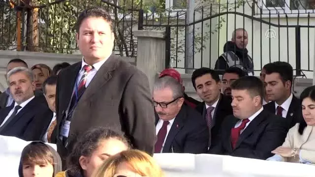 TBMM Başkanı Şentop: 'Artık cahillik kavramı mahiyet değiştirdi' TBMM Başkanı Şentop: 'Artık cahillik kavramı mahiyet değiştirdi'