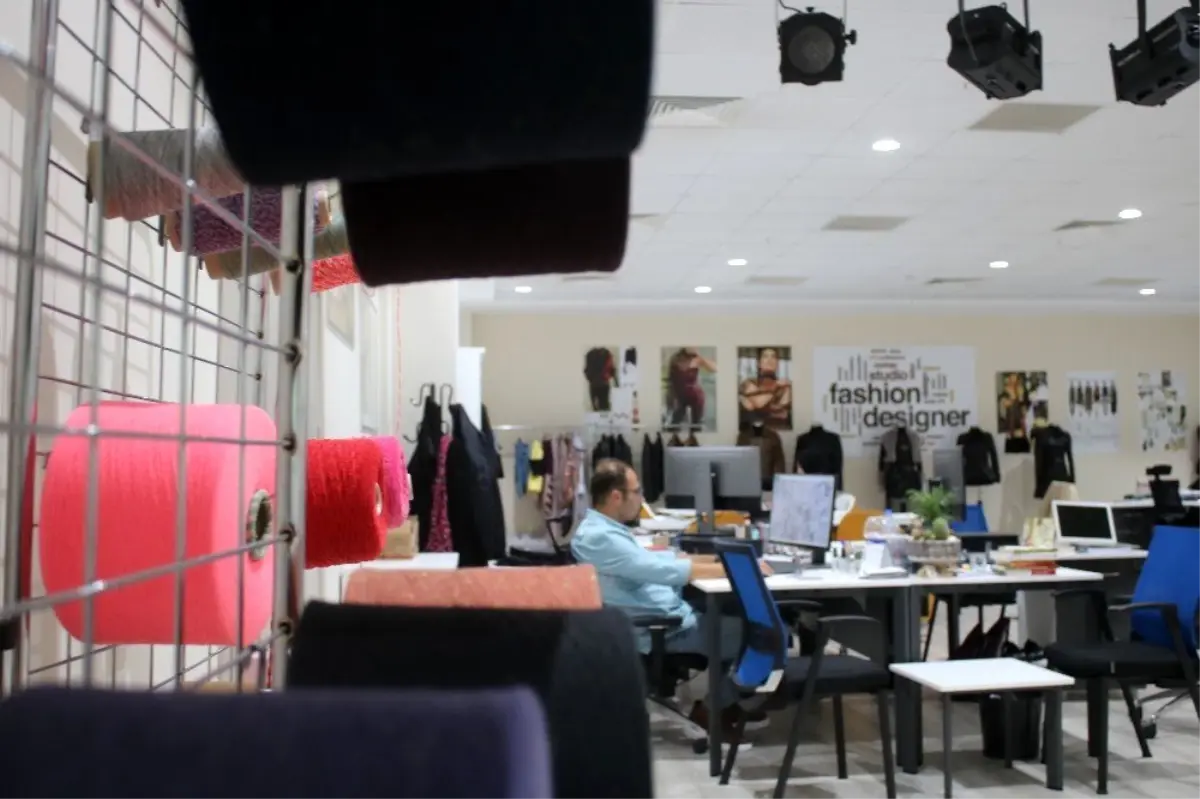 Uşak Üniversitesi 'Deri, Tekstil, Seramik' alanında sanayicinin tasarım kaynağı oldu