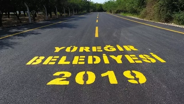 Yüreğir'e 26 bin ton sıcak asfalt döküldü