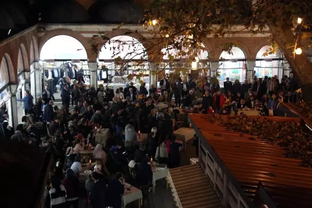Eyüpsultan'da 'Çocuk Kitapları Festivali'ne yoğun ilgi
