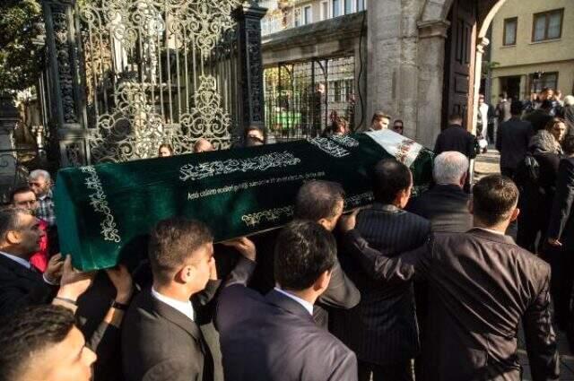 Genelkurmay eski Başkanı Yaşar Büyükanıt, eşinin vefatından 4 gün sonra yaşamını yitirdi