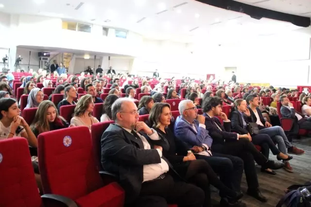 Hekimler hikayelerini DRx'te anlattı Hekimler hikayelerini DRx'te anlattı