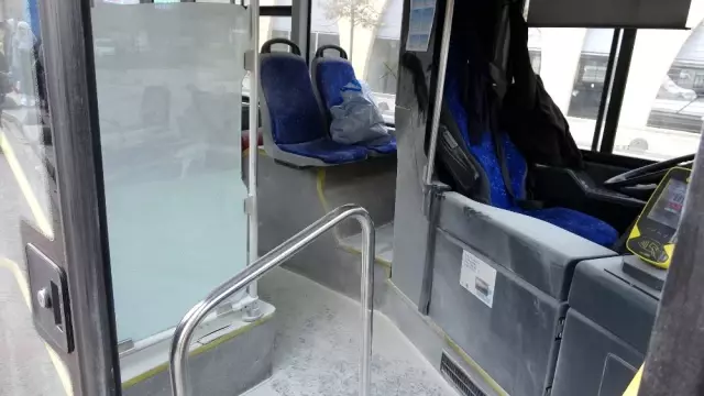 İstanbul'da belediye otobüsünde panik anları İstanbul'da belediye otobüsünde panik anları
