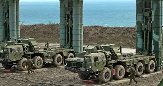 Milli Savunma Bakanı Hulusi Akar'dan net mesaj: S-400 çalışacak, bu işin şakası yok