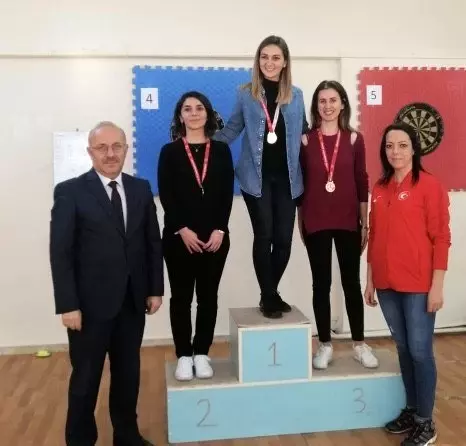 Öğretmenler hedefi on ikiden vurdu Öğretmenler hedefi on ikiden vurdu