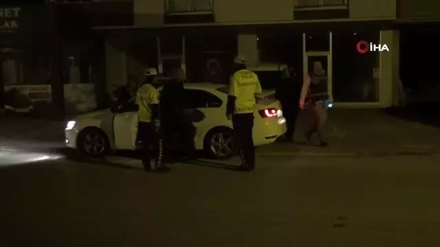 Osmaniye Polisi şok uygulamada esrar ele geçirdi Osmaniye Polisi şok uygulamada esrar ele geçirdi