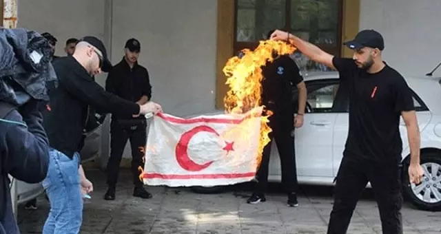 Rum yönetiminden 6 gün sonra gelen KKTC bayrağı açıklaması: Yakanları araştıracağız