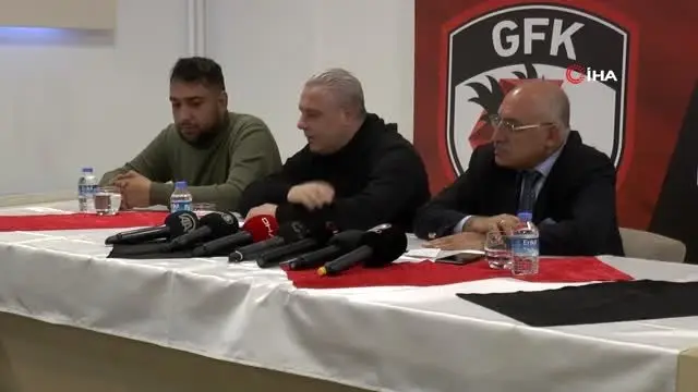 Sumudica: 'Hagi, beni aradı 'orada ne işin var' dedi' Sumudica: 'Hagi, beni aradı 'orada ne işin var' dedi'