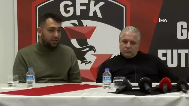 Sumudica: 'Hagi, beni aradı 'orada ne işin var' dedi' Sumudica: 'Hagi, beni aradı 'orada ne işin var' dedi'