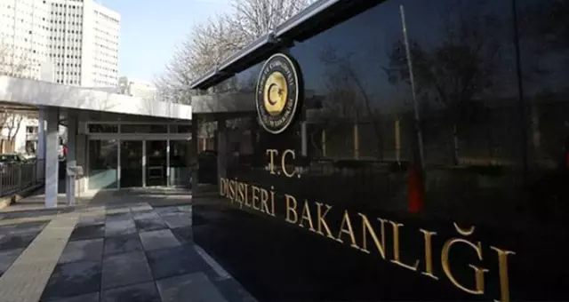 Dışişleri Bakanlığı, göçmenler için Türkiye'yi suçlayan Yunanistan Başbakanı'na tepki gösterdi