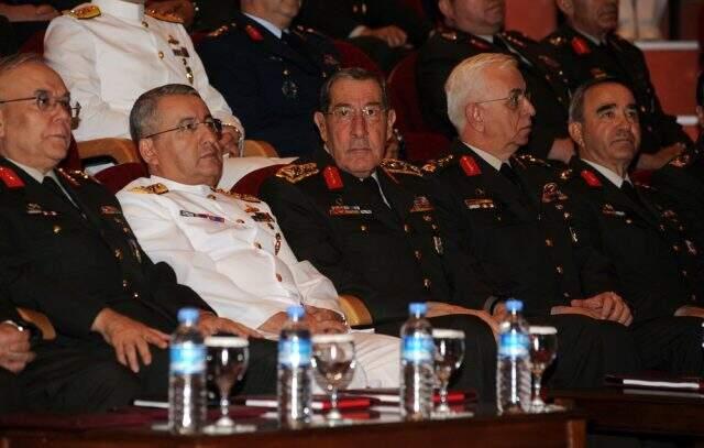 Yaşar Büyükanıt, Dolmabahçe görüşmesinin detaylarını mezara götürdü
