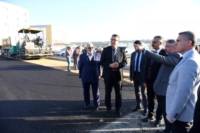 Belediye'den hastane bahçesi'ne asfalt