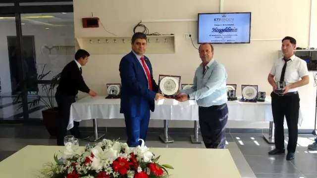 Bor geliri 1 milyar doları aştı