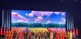 Fatma Aksal: Edirne Valiliği Balkan Dans ekibi, Cumhurbaşkanlığı Külliyesi'nde sahne aldı Fatma Aksal: Edirne Valiliği Balkan Dans ekibi, Cumhurbaşkanlığı Külliyesi'nde sahne aldı