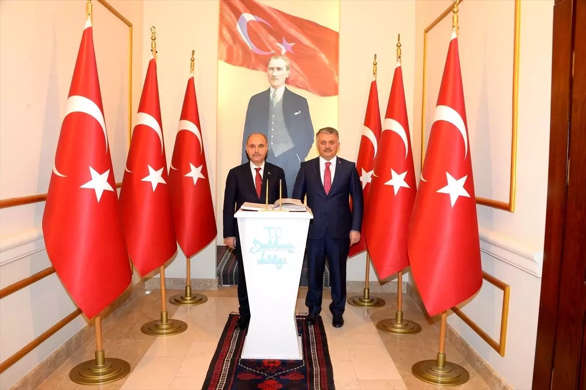 Emniyet Genel Müdürü Aktaş, Balıkesir Valisi Yazıcı'yı ziyaret etti