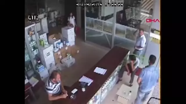 Firari sanıkların yargılandığı gar katliamı davası dosyasına yeni görüntüler girdi Firari sanıkların yargılandığı gar katliamı davası dosyasına yeni görüntüler girdi