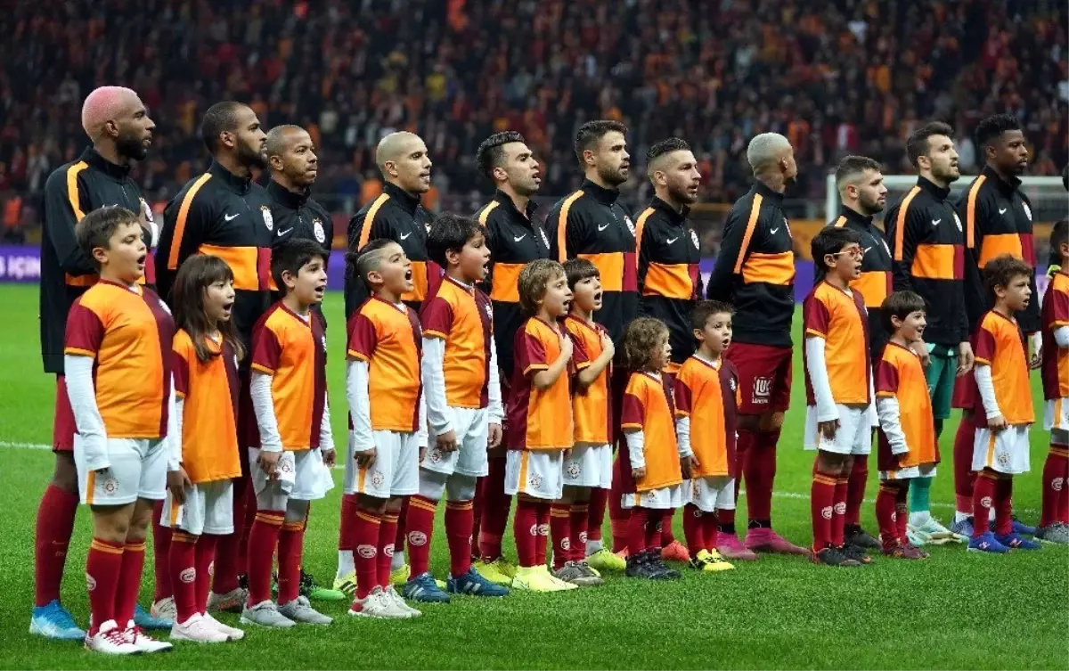 Galatasaray'da 3 değişiklik