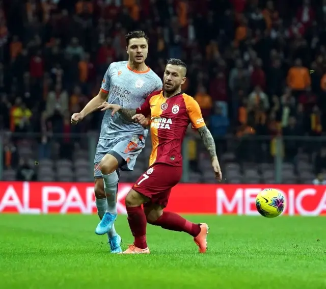 İlk yarıda gol yok İlk yarıda gol yok