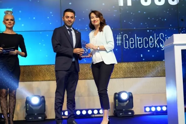Kadın istihdamının öncüleri ödüllendirildi