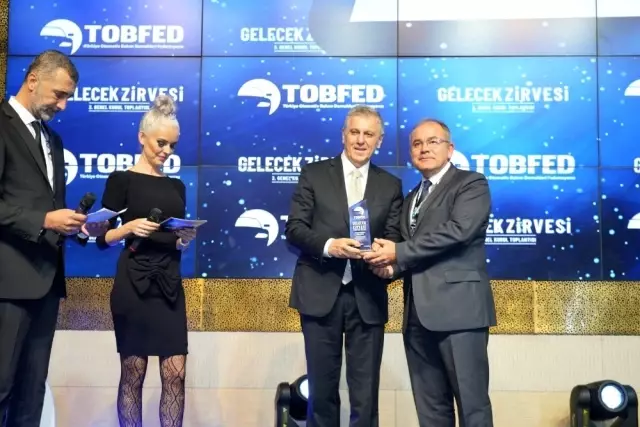 Kadın istihdamının öncüleri ödüllendirildi