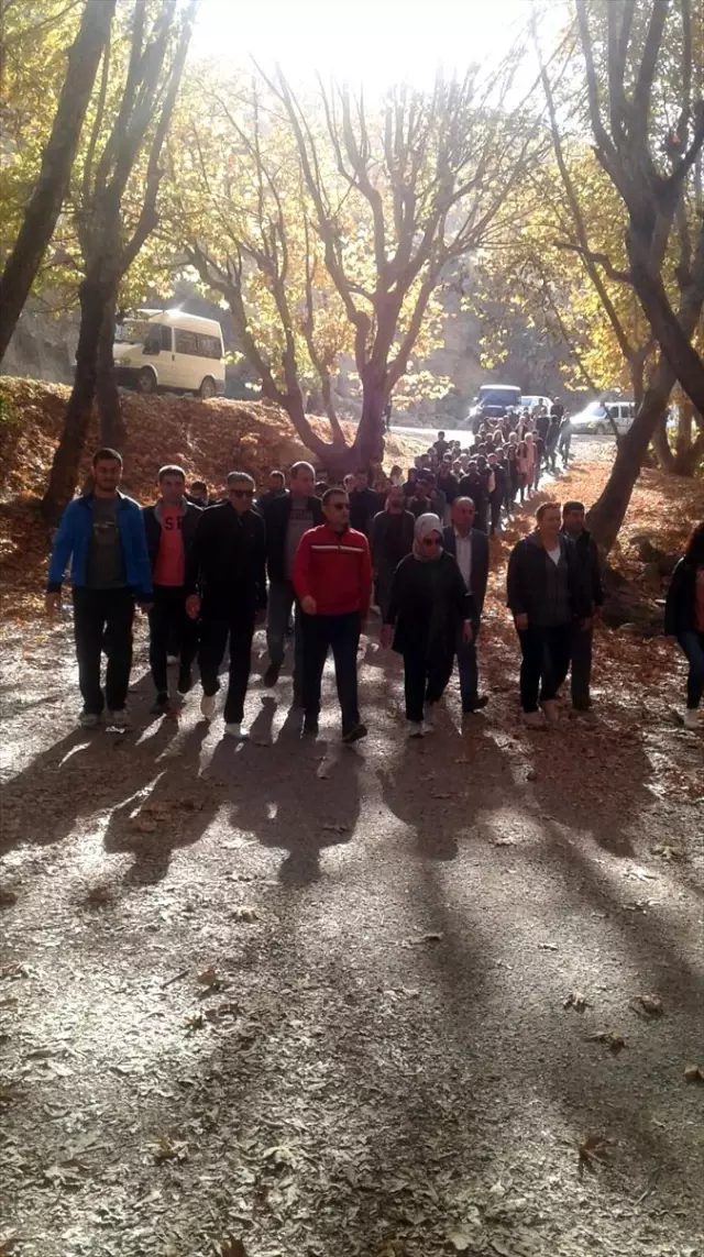 Kozluk'ta öğretmenler için doğa yürüyüşü Kozluk'ta öğretmenler için doğa yürüyüşü