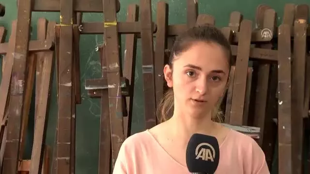 Öğretmen adayları otizmli öğrencilerle aynı projede buluştu