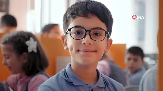 Öğretmenler Günü'nde 'Pes Etmeyen Kahramanlar' unutulmadı Öğretmenler Günü'nde 'Pes Etmeyen Kahramanlar' unutulmadı
