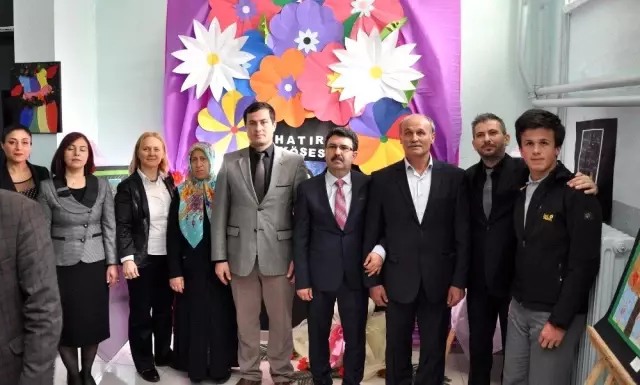 Şehit öğretmen Necmettin Yılmaz öğretmenler gününde anıldı Şehit öğretmen Necmettin Yılmaz öğretmenler gününde anıldı
