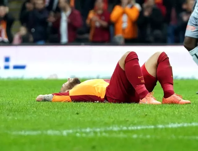 Süper Lig: Galatasaray: 0 - Medipol Başakşehir: 1 (Maç sonucu) Süper Lig: Galatasaray: 0 - Medipol Başakşehir: 1 (Maç sonucu)