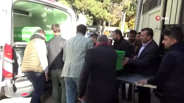 Taksicilerin kavgası kanlı bitti: 1 ölü