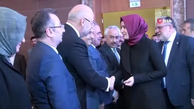AK Parti Genel Başkan Yardımcısı Dr. Fatma Betül Sayan Kaya: 'Dünyada yoksullukla mücadelede en... AK Parti Genel Başkan Yardımcısı Dr. Fatma Betül Sayan Kaya: 'Dünyada yoksullukla mücadelede en...