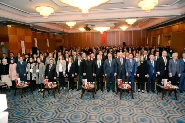 AK Parti Genel Başkan Yardımcısı Kaya Van'da AK Parti Genel Başkan Yardımcısı Kaya Van'da