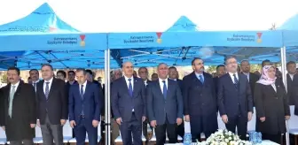 Ekinözü: AK Parti Genel Başkan Yardımcısı Ünal: 'Türkiye, içerideki terör sorununu çözdü' Ekinözü: AK Parti Genel Başkan Yardımcısı Ünal: 'Türkiye, içerideki terör sorununu çözdü'