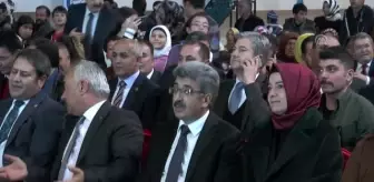 Fatma Betül Sayan Kaya: AK Parti'li Kaya: 'Dünyada açlıkla kıvranan 152 milyon çocuk var' Fatma Betül Sayan Kaya: AK Parti'li Kaya: 'Dünyada açlıkla kıvranan 152 milyon çocuk var'