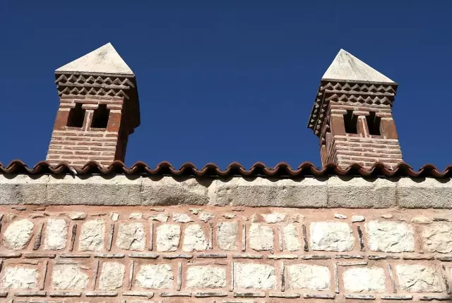 Bilecik'teki Taşhan ihtişamını 6 asırdır koruyor Bilecik'teki Taşhan ihtişamını 6 asırdır koruyor