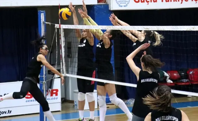 Bolu'nun voleyboldaki gururu şampiyonluğa kitlendi