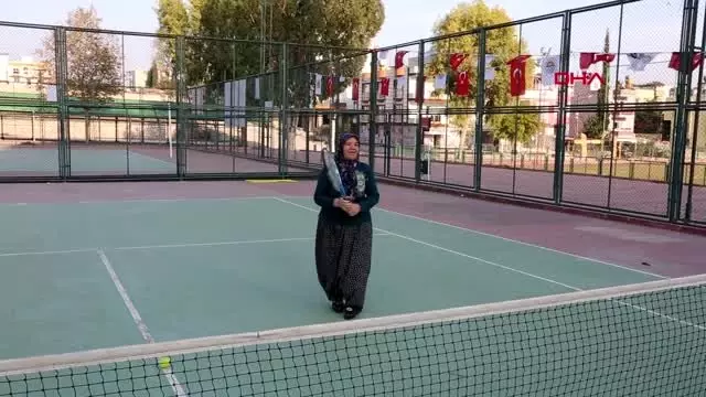 Durdu teyzeye hülya avşar’dan davet