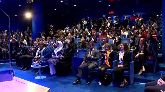 Emine erdoğan, geleceği yazan kadınlar ödül töreni'ne katıldı Emine erdoğan, geleceği yazan kadınlar ödül töreni'ne katıldı