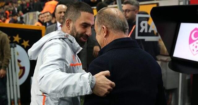 Fatih Terim'den elini öpen Arda Turan için açıklama: Duygulandım