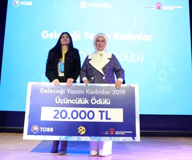 Geleceği Yazan Kadınlar Ödül Töreni Geleceği Yazan Kadınlar Ödül Töreni