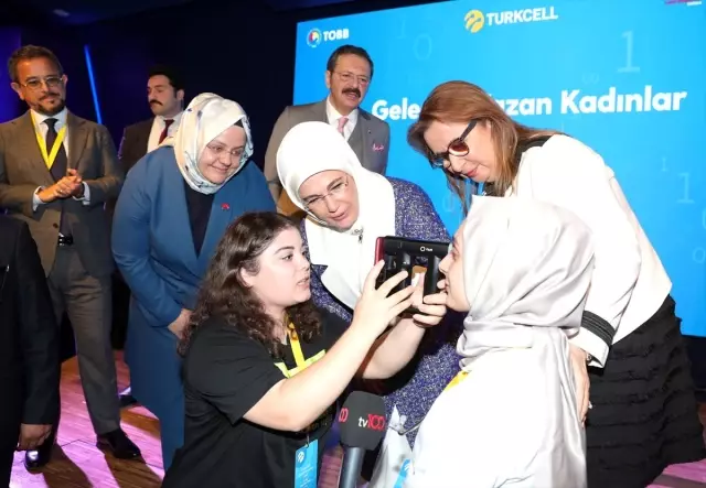 Geleceği Yazan Kadınlar Ödül Töreni Geleceği Yazan Kadınlar Ödül Töreni
