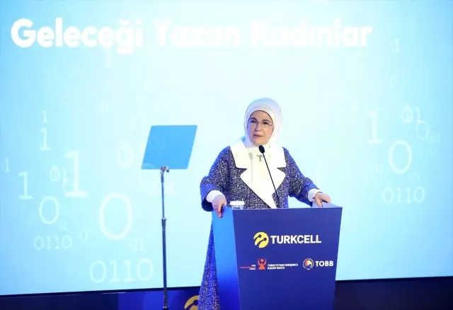 Geleceği Yazan Kadınlar Ödül Töreni Geleceği Yazan Kadınlar Ödül Töreni
