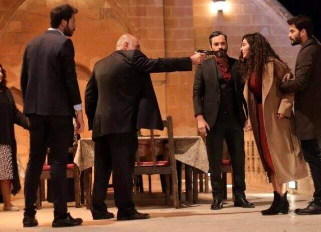 Hercai 23. bölüm fragmanı yayımlandı! Miran, Hazar'ın oğlu!