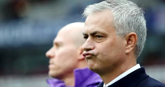 Mourinho'lu Tottenham ilk maçında West Ham United'ı yendi Mourinho'lu Tottenham ilk maçında West Ham United'ı yendi