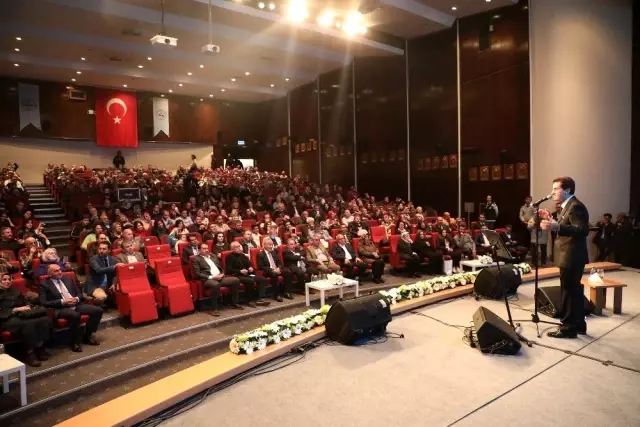 Talas'ta öğretmenlere özel Zekai Tunca konseri Talas'ta öğretmenlere özel Zekai Tunca konseri