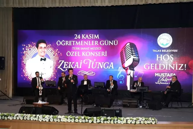 Talas'ta öğretmenlere özel Zekai Tunca konseri Talas'ta öğretmenlere özel Zekai Tunca konseri