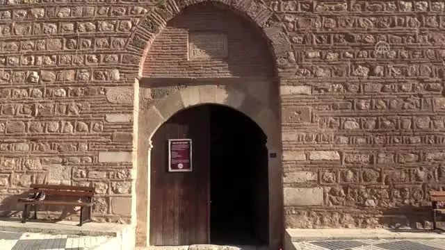 Taşhan altı asırdır ihtişamını koruyor Taşhan altı asırdır ihtişamını koruyor