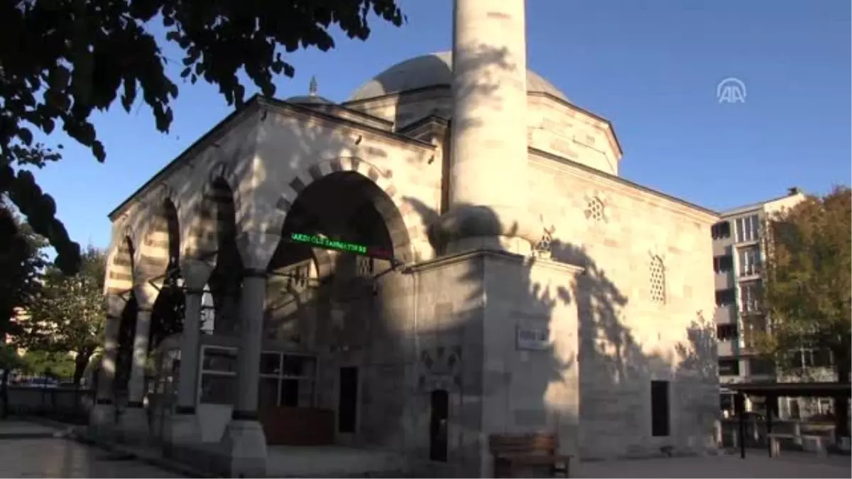Tekirdağ'daki 480 yıllık Ayaspaşa Camisi zamana direniyor