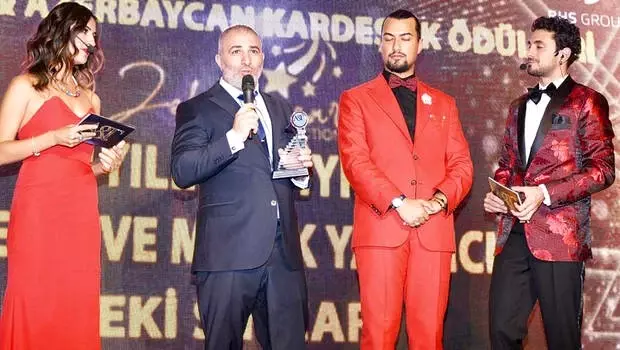 Türkiye-Azerbaycan Kardeşlik Ödülleri sahiplerini buldu Türkiye-Azerbaycan Kardeşlik Ödülleri sahiplerini buldu