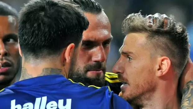Vedat Muriqi için 8 milyon euroluk resmi teklif! | Fenerbahçe Transfer Haberleri Vedat Muriqi için 8 milyon euroluk resmi teklif! | Fenerbahçe Transfer Haberleri